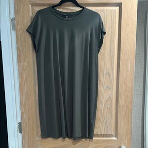 Eileen Fisher Gray Sheath Tunic Crew Neck Short Sleeve